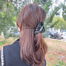 57399fe8eaeadee1af47ba37e52aa354