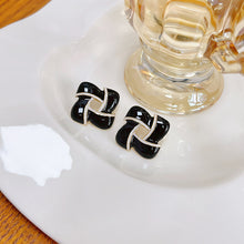 ad68fb235aa0c1b22406917fd5436cc5