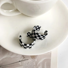281cc8a3044b4c3765c8c3ca22df1984