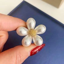 5e218038d32f4748be5a021f59082402